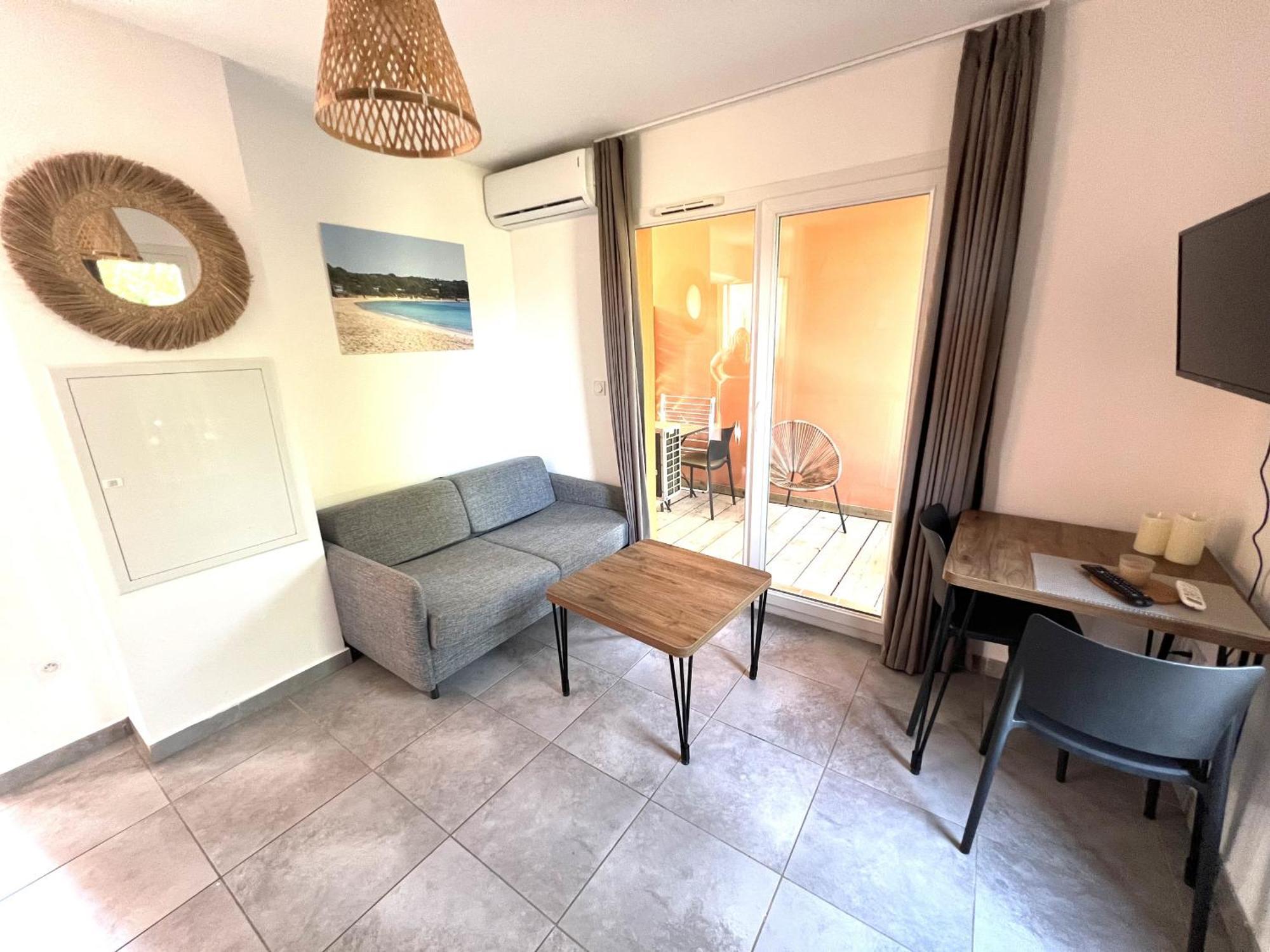 Residence Hoteliere Les Hameaux De Saint Cyprien 25 M2 Леччи Экстерьер фото