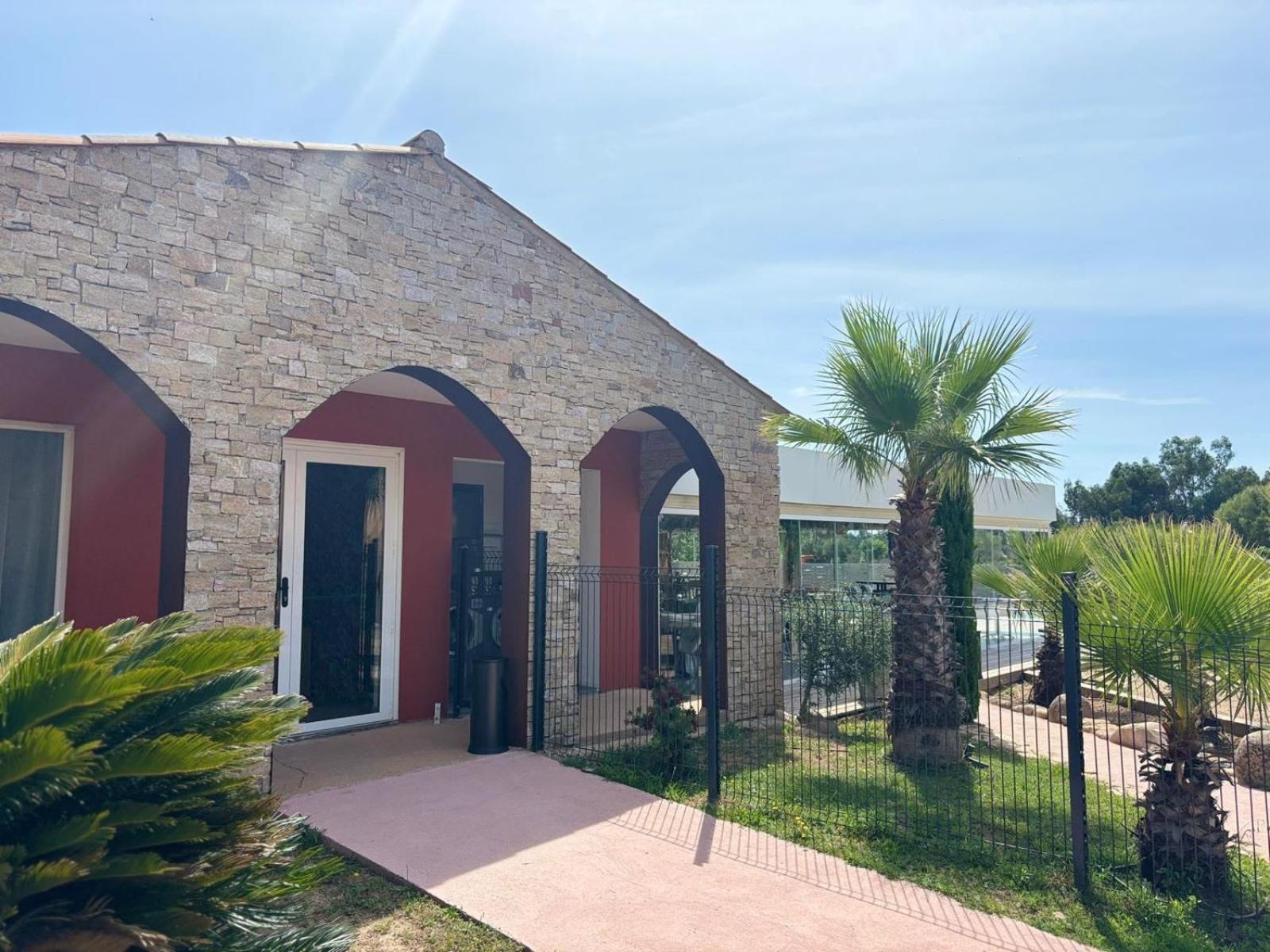 Residence Hoteliere Les Hameaux De Saint Cyprien 25 M2 Леччи Экстерьер фото