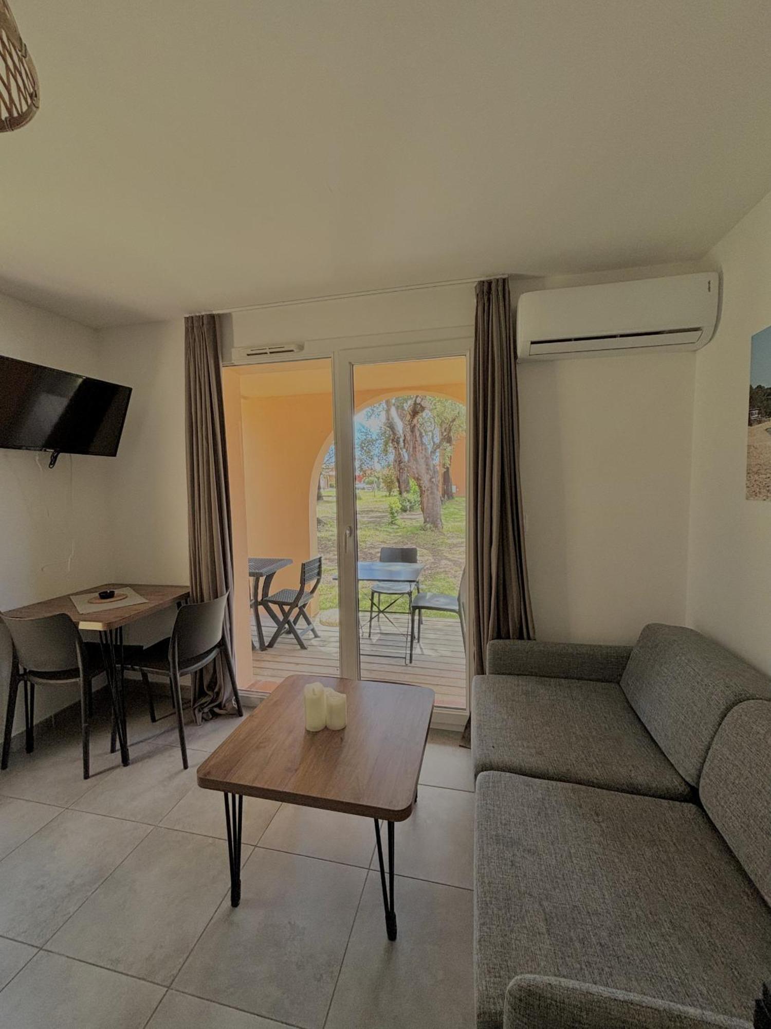 Residence Hoteliere Les Hameaux De Saint Cyprien 25 M2 Леччи Экстерьер фото